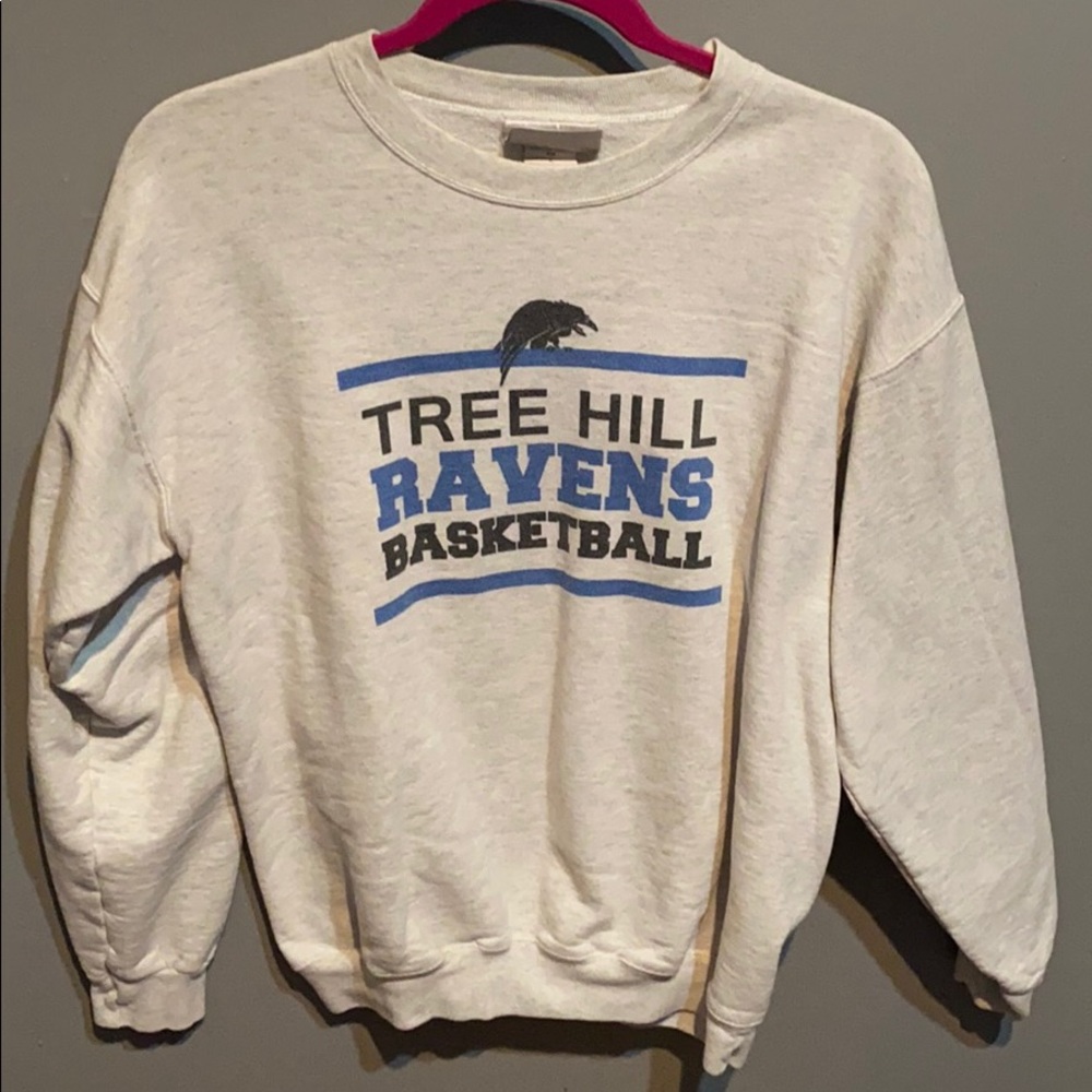 Tree Hill Ravens Basketball crewneck